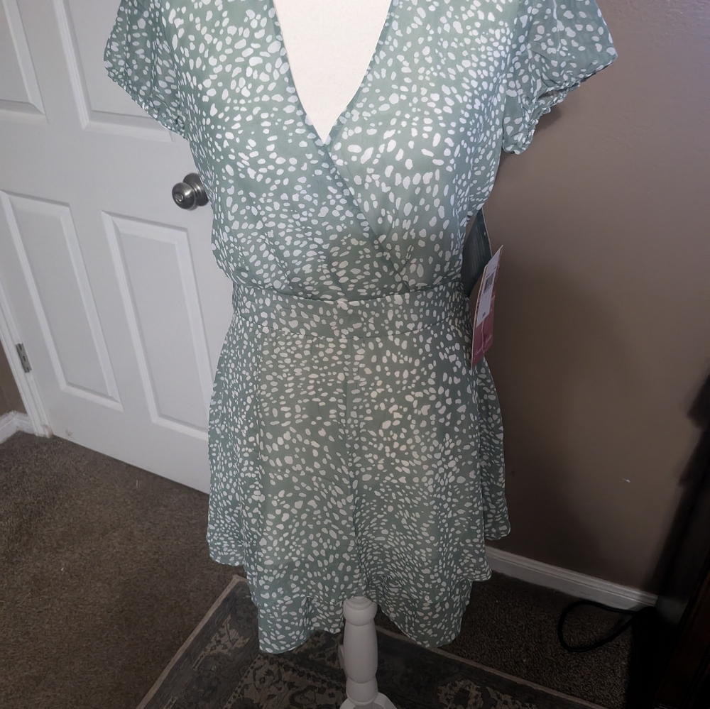 Ladies summer dress